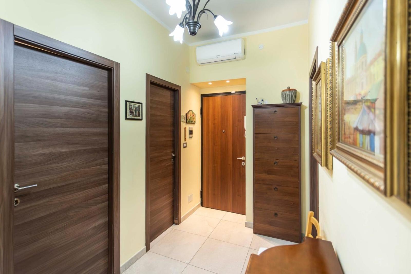 Apartamento Little'S Venaria Venaria Reale Exterior foto